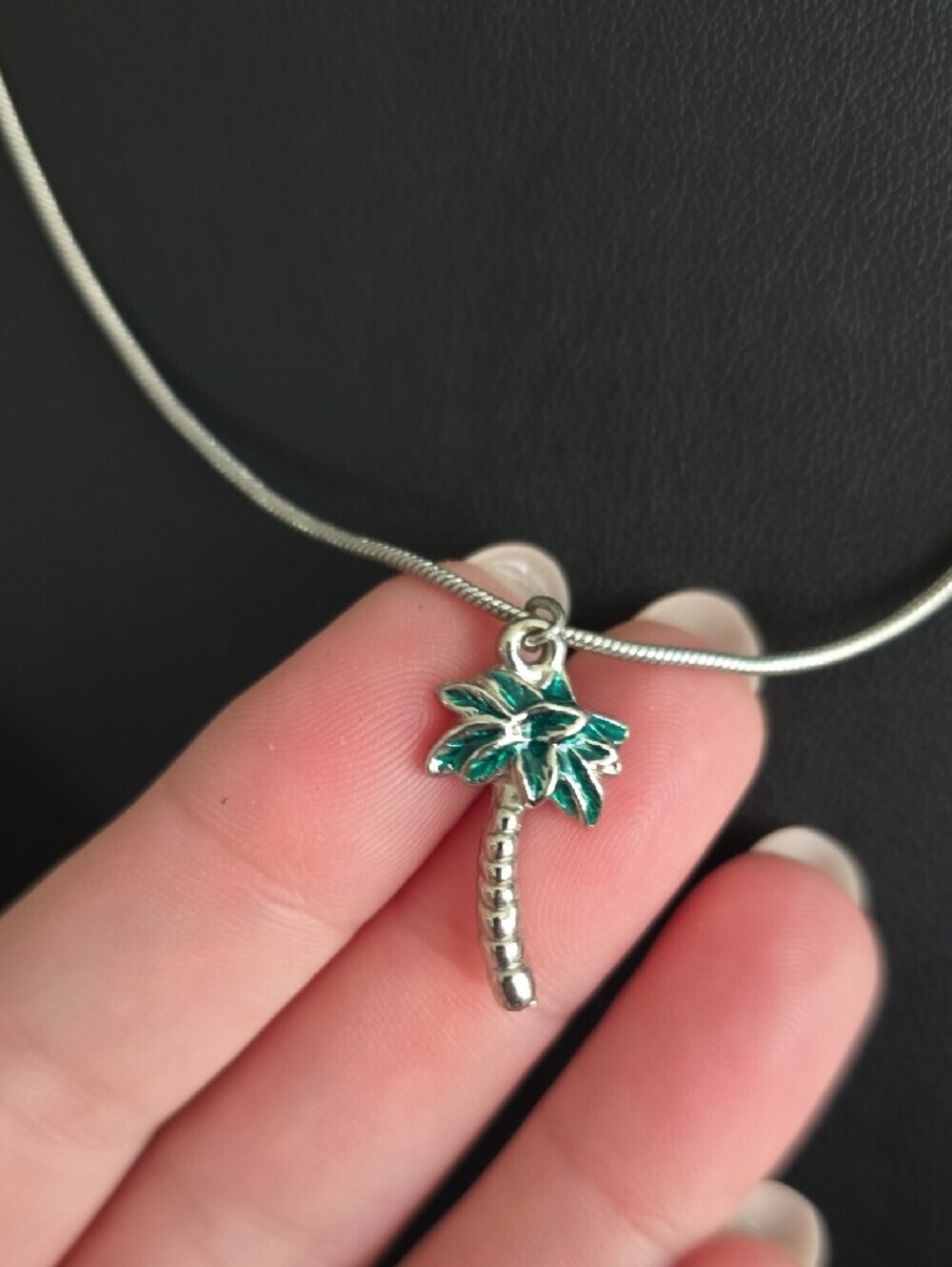 Palm Tree Pendant Necklace - Green and Silver - Picture 4 of 7